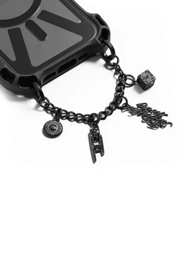 60374 casetify charm zinciri En yakın mağazayı bul