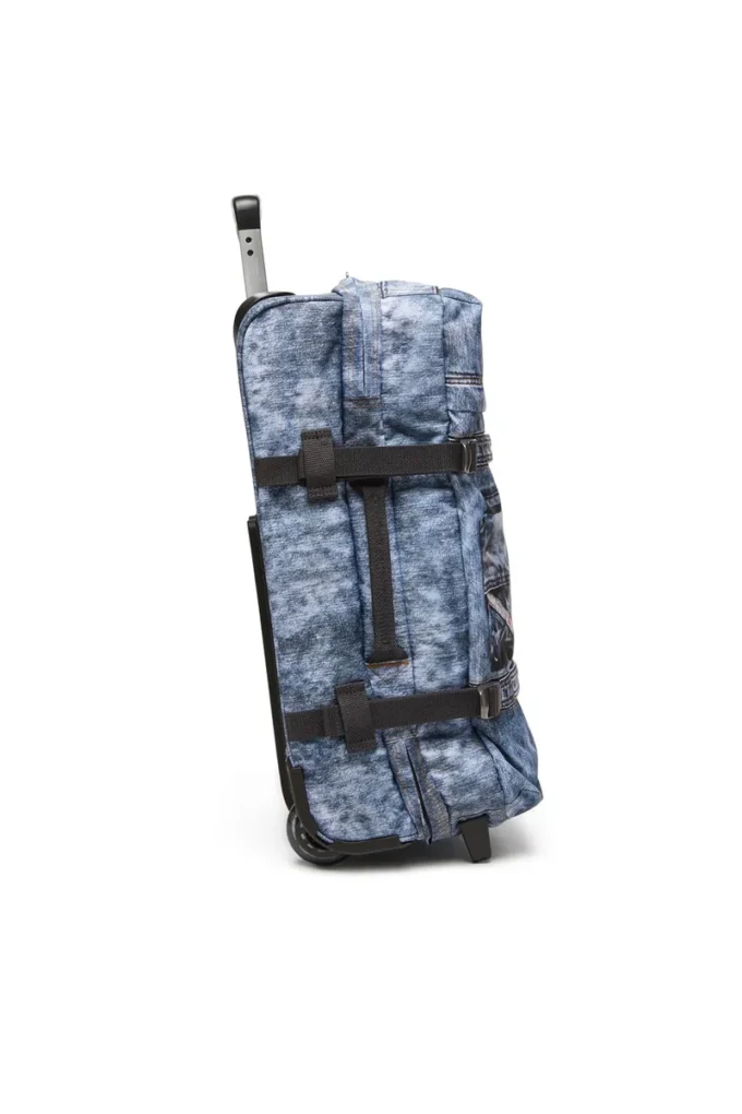 Diesel transit’r s Trompe l’oeil denim kabin çantası