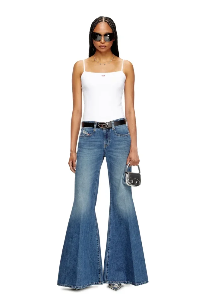 flare jeans 1970 d-bleess 09m56 En yakın mağazayı bul flare jeans 1970 d-bleess 09m56 En yakın mağazayı bul