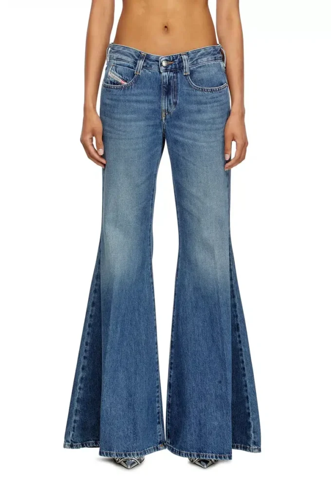 flare jeans 1970 d-bleess 09m56 En yakın mağazayı bul flare jeans 1970 d-bleess 09m56 En yakın mağazayı bul