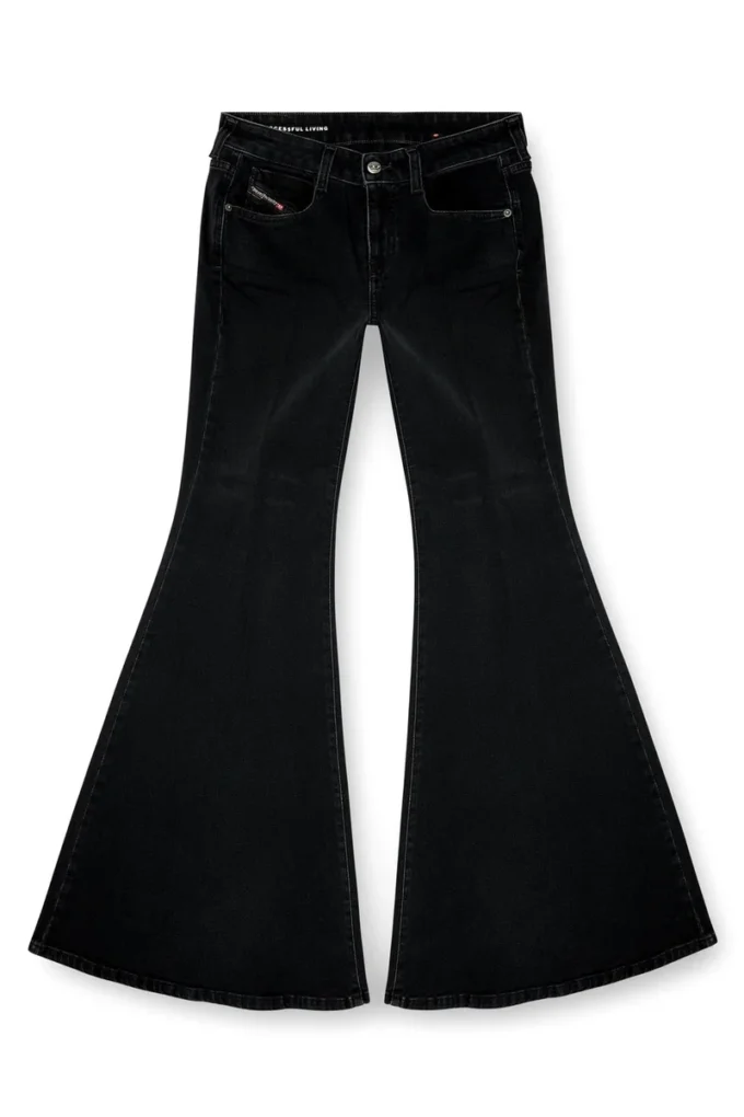 flare jeans 1970 d-bleess 09m69 En yakın mağazayı bul flare jeans 1970 d-bleess 09m69 En yakın mağazayı bul