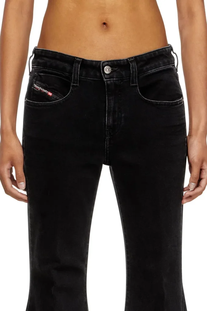 flare jeans 1970 d-bleess 09m69 En yakın mağazayı bul flare jeans 1970 d-bleess 09m69 En yakın mağazayı bul