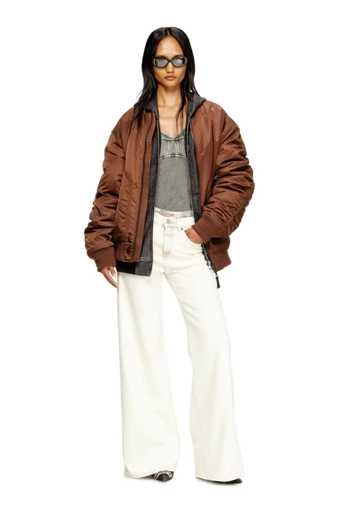 flare jeans 1978 d-akemi 09m70 En yakın mağazayı bul flare jeans 1978 d-akemi 09m70 En yakın mağazayı bul