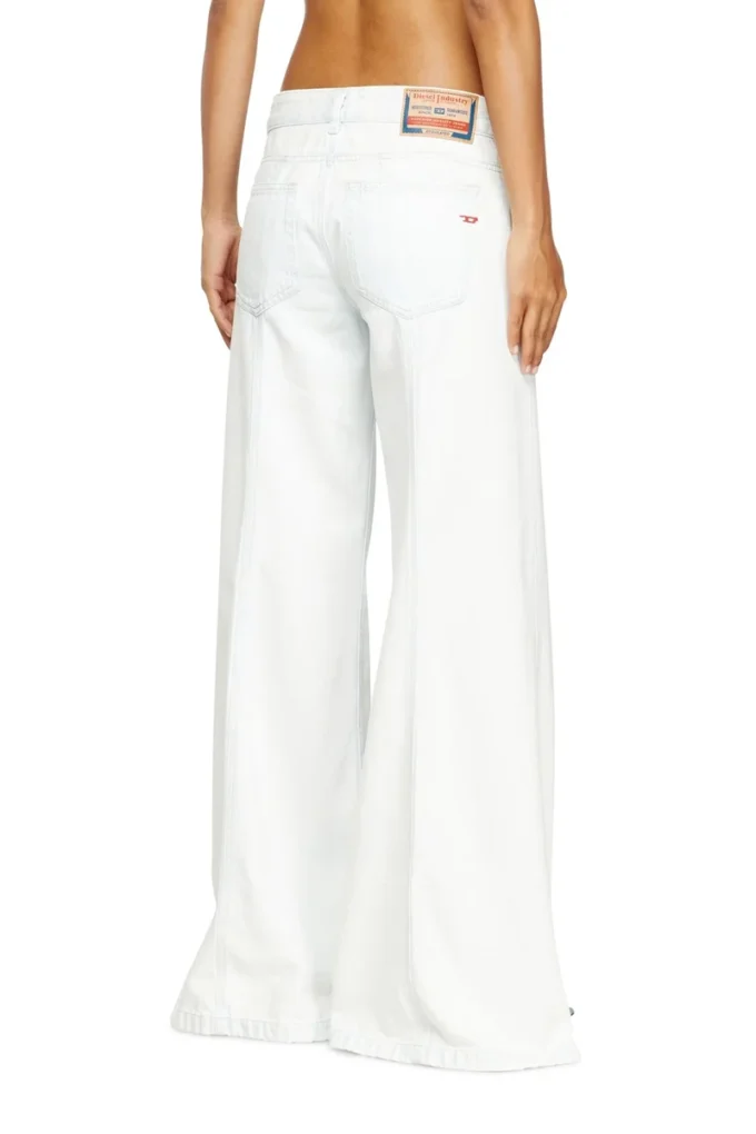 flare jeans d-akii 09m08 En yakın mağazayı bul flare jeans d-akii 09m08 En yakın mağazayı bul
