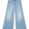 flare jeans d-akii 0clba En yakın mağazayı bul flare jeans d-akii 0clba En yakın mağazayı bul