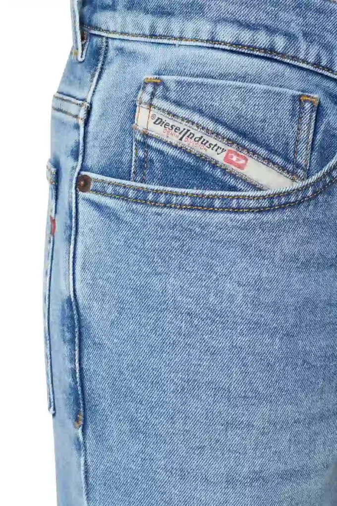 konik kot pantolon 2005 D-Fining 09b92 En yakın mağazayı bul