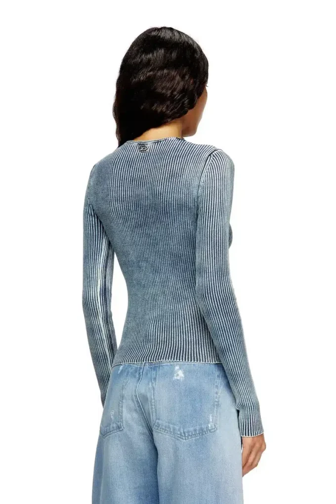 m-milmo Parlak efektli denim iplik kazak m-milmo Parlak efektli denim iplik kazak