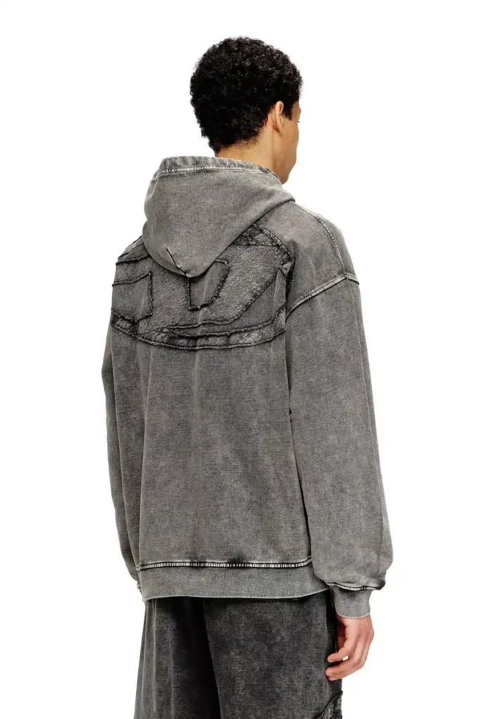 s-boxt-hood-den Arkası kesik yama detaylı kapüşonlu sweatshirt