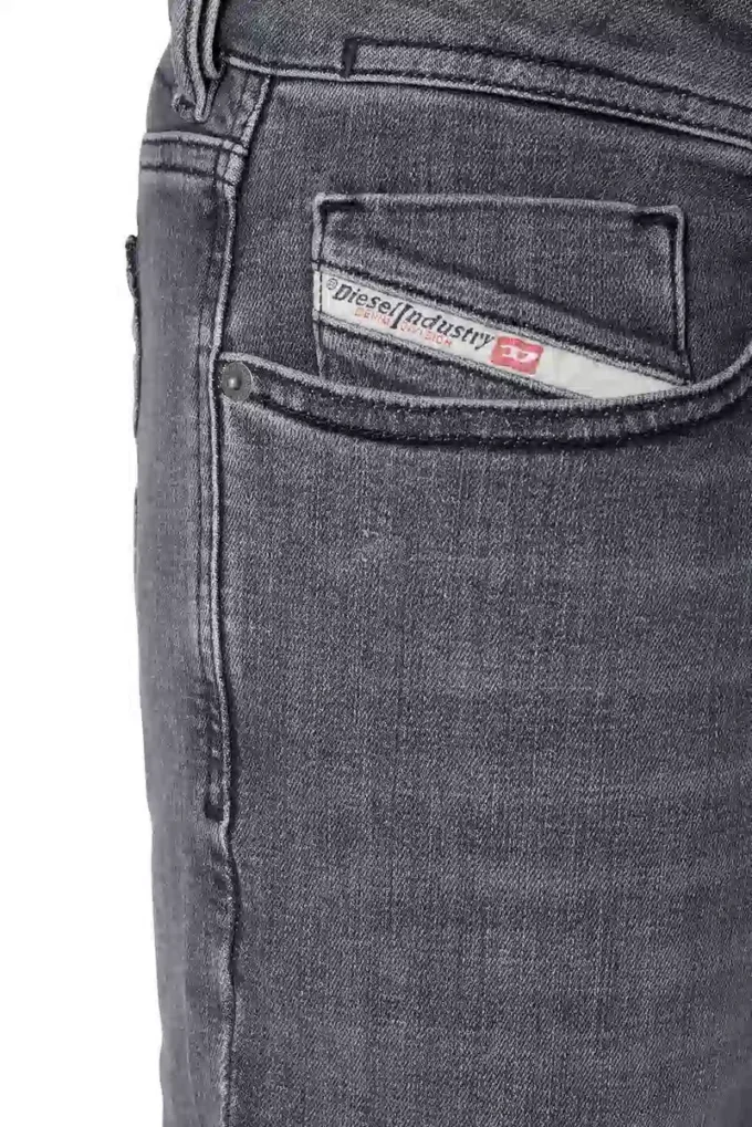 skinny jeans 1979 Sleenker 09b97 En yakın mağazayı bul skinny jeans 1979 Sleenker 09b97 En yakın mağazayı bul