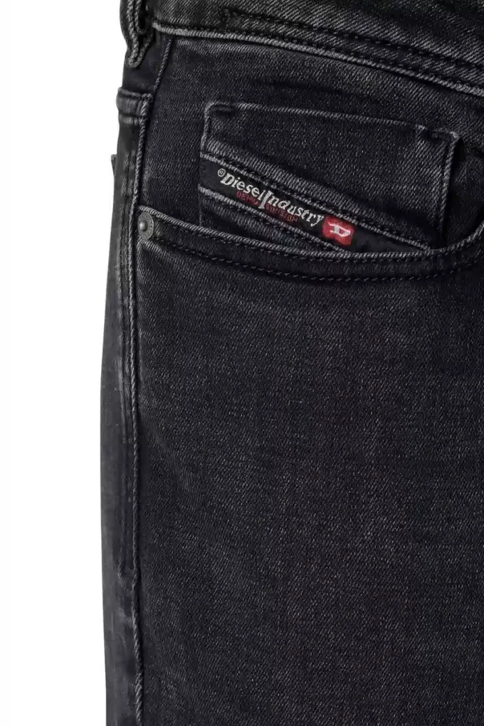 skinny jeans 1979 Sleenker 09c23 En yakın mağazayı bul skinny jeans 1979 Sleenker 09c23 En yakın mağazayı bul