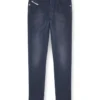 slim 2060 D-Strukt JoggJeans® 0670m En yakın mağazayı bul slim 2060 D-Strukt JoggJeans® 0670m En yakın mağazayı bul