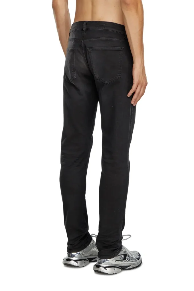 slim 2060 D-Strukt JoggJeans® 0670m En yakın mağazayı bul slim 2060 D-Strukt JoggJeans® 0670m En yakın mağazayı bul