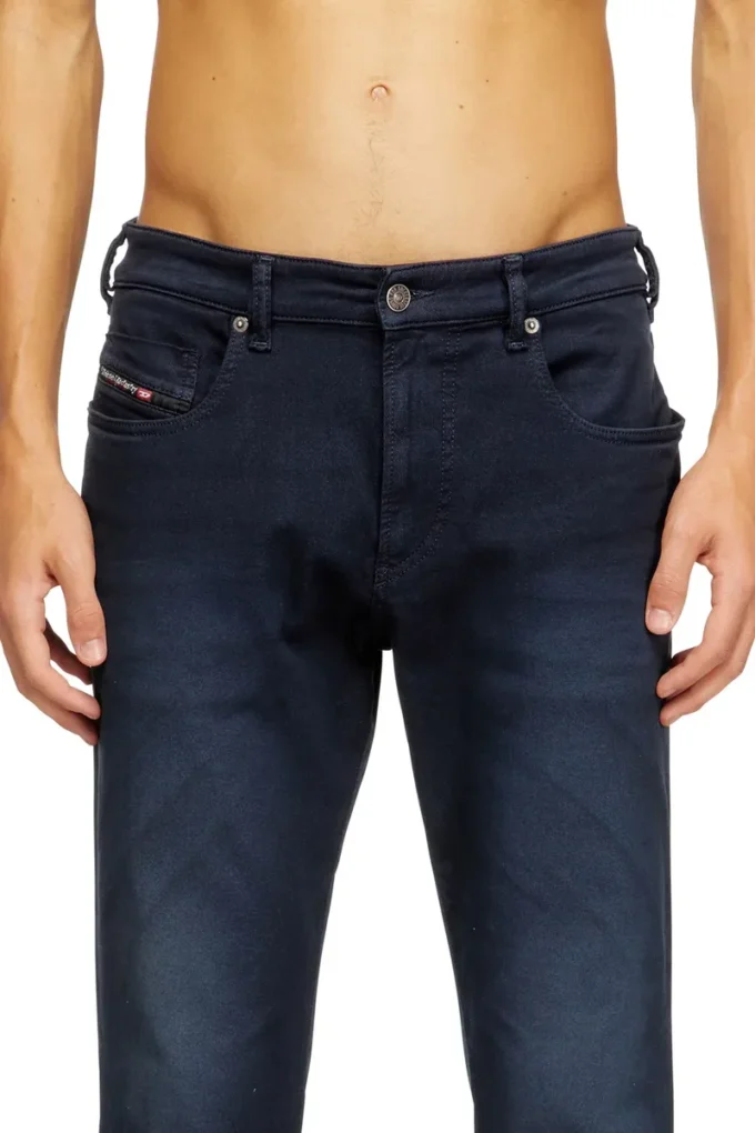slim 2062 D-Strukt JoggJeans® 0670m En yakın mağazayı bul slim 2062 D-Strukt JoggJeans® 0670m En yakın mağazayı bul