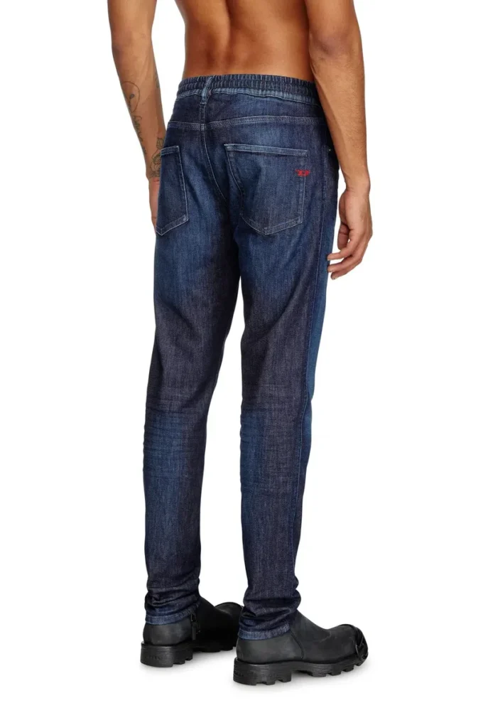 slim 2062 D-Strukt JoggJeans® 09l11 En yakın mağazayı bul slim 2062 D-Strukt JoggJeans® 09l11 En yakın mağazayı bul