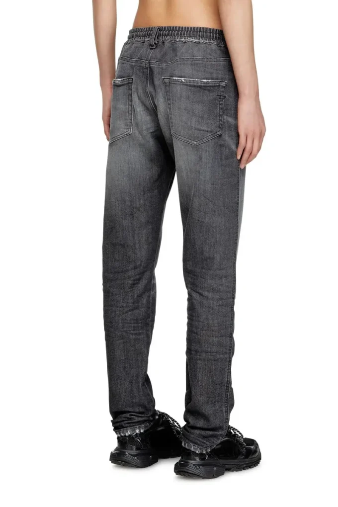 slim 2062 D-Strukt JoggJeans® 09m67 En yakın mağazayı bul slim 2062 D-Strukt JoggJeans® 09m67 En yakın mağazayı bul