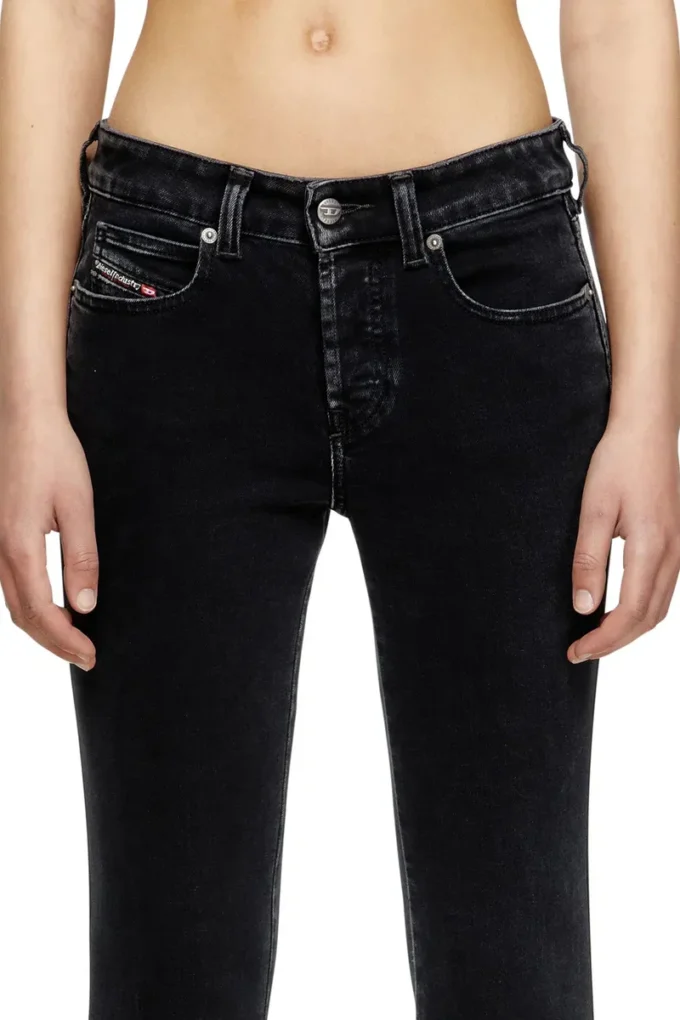 slim jeans 1992 d-jiann 09m69 En yakın mağazayı bul