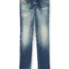 slim jeans 1993 d-vyl 09m55 En yakın mağazayı bul slim jeans 1993 d-vyl 09m55 En yakın mağazayı bul