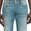 slim jeans 1993 d-vyl 09m58 En yakın mağazayı bul