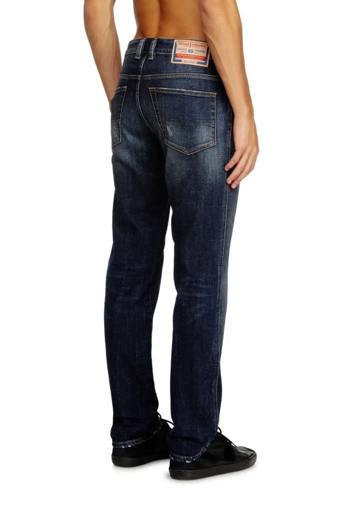 slim jeans 1993 d-vyl 0adbn En yakın mağazayı bul slim jeans 1993 d-vyl 0adbn En yakın mağazayı bul