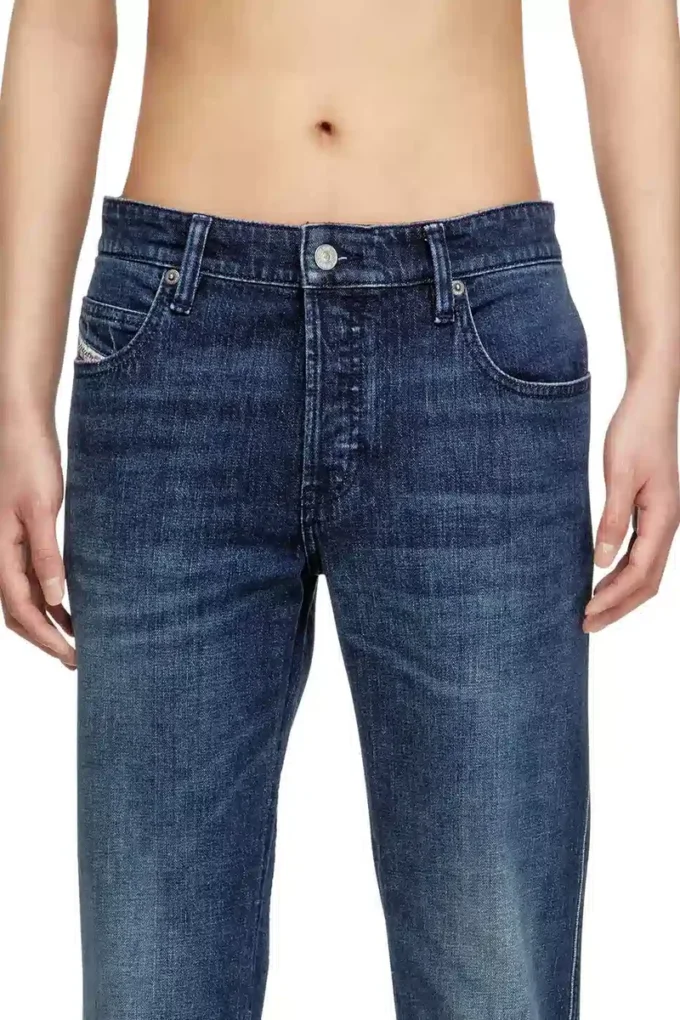 slim jeans 1993 d-vyl 0dbed En yakın mağazayı bul slim jeans 1993 d-vyl 0dbed En yakın mağazayı bul