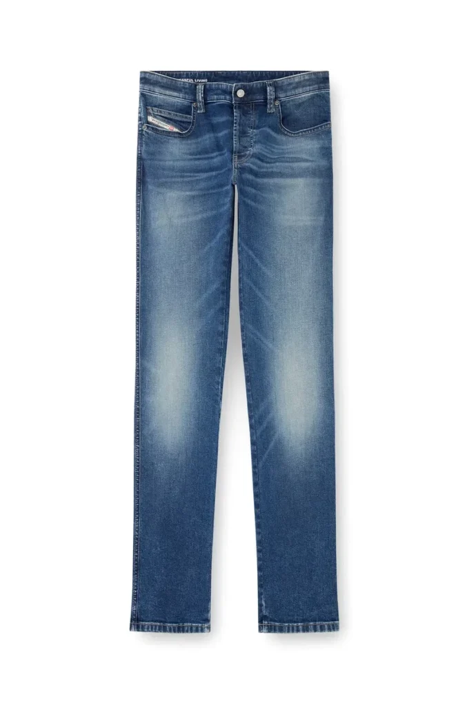 slim jeans 1993 d-vyl 0dbee En yakın mağazayı bul