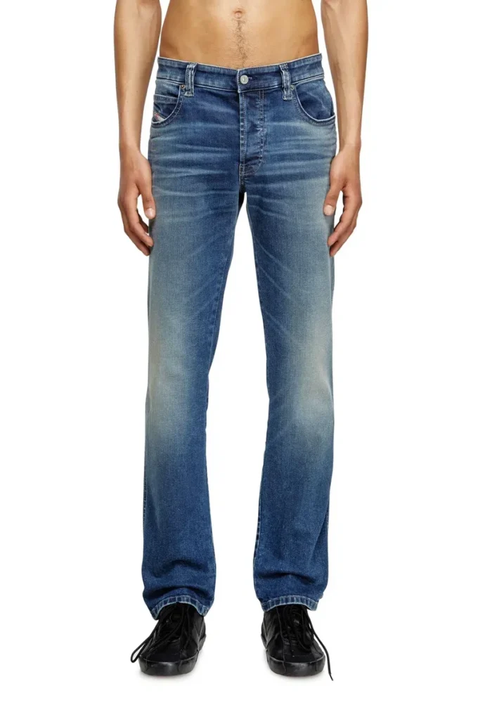 slim jeans 1993 d-vyl 0dbee En yakın mağazayı bul