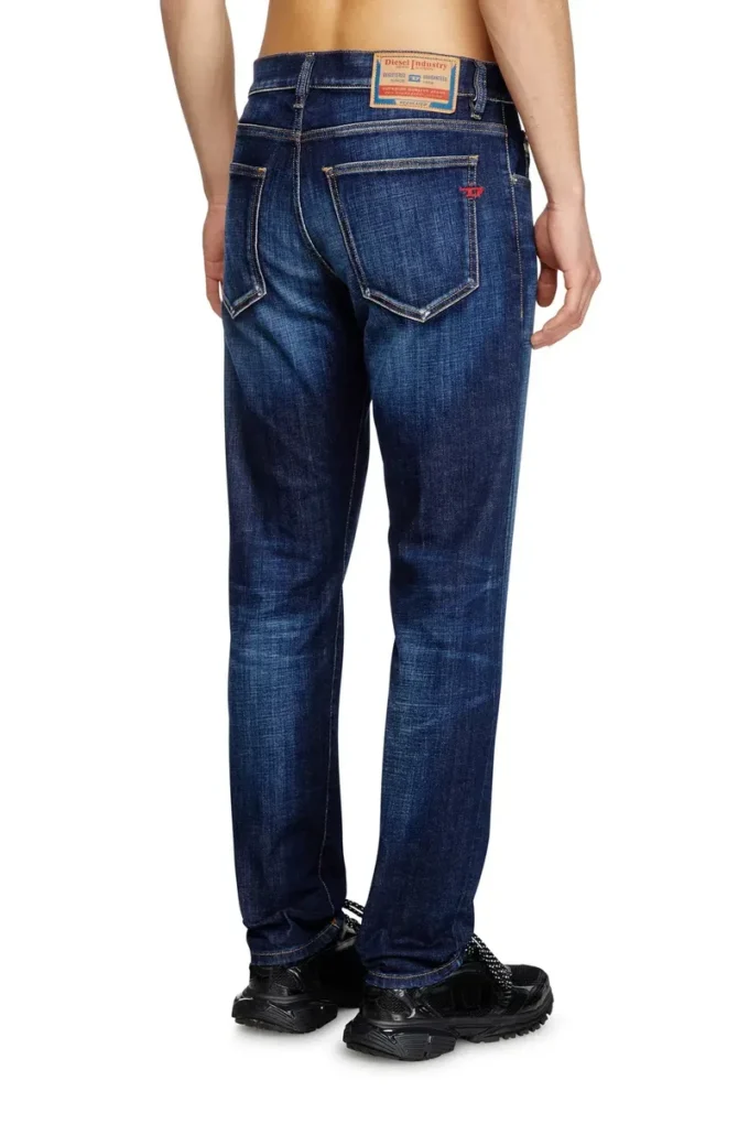 slim jeans 2019 D-Strukt 09l61 En yakın mağazayı bul slim jeans 2019 D-Strukt 09l61 En yakın mağazayı bul