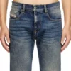 slim jeans 2019 D-Strukt 09m16 En yakın mağazayı bul slim jeans 2019 D-Strukt 09m16 En yakın mağazayı bul