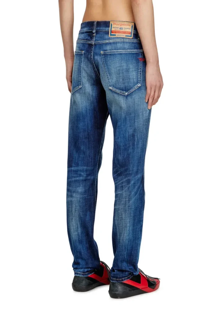 slim jeans 2019 D-Strukt 09m17 En yakın mağazayı bul