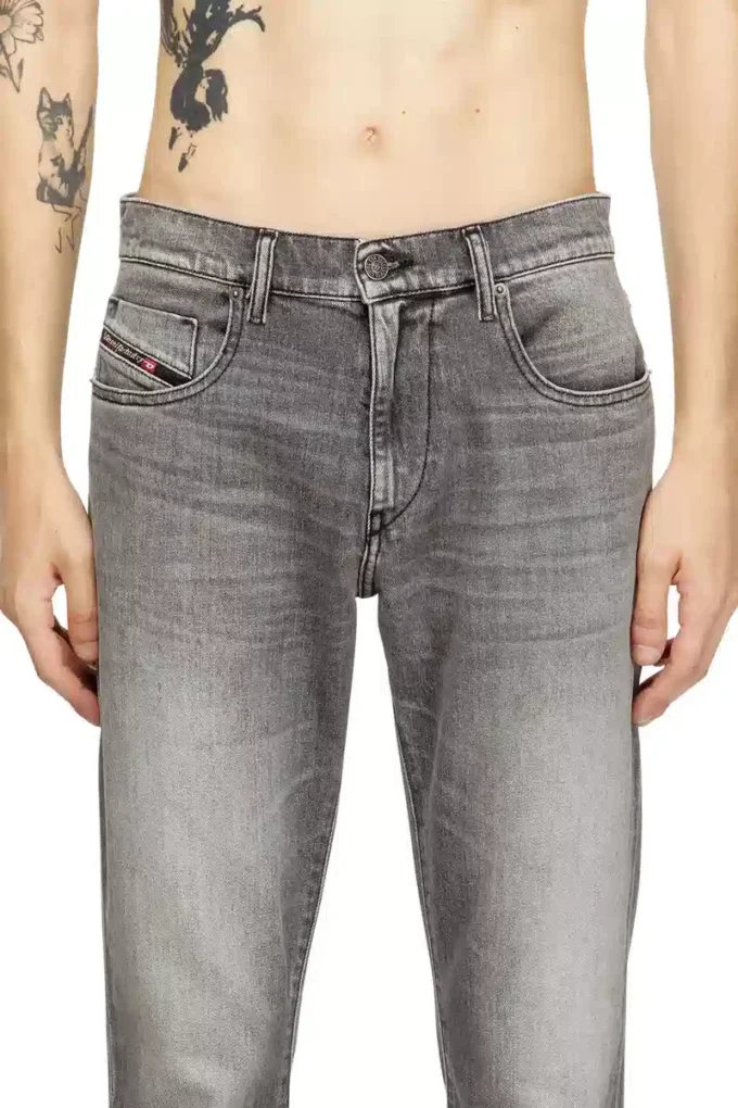 slim jeans 2019 D-Strukt 09m30 En yakın mağazayı bul