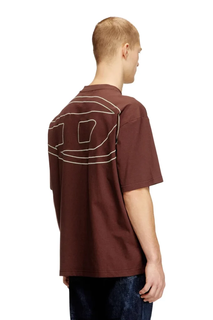 t-boggy-megoval-d Maxi oval D nakışlı tişört