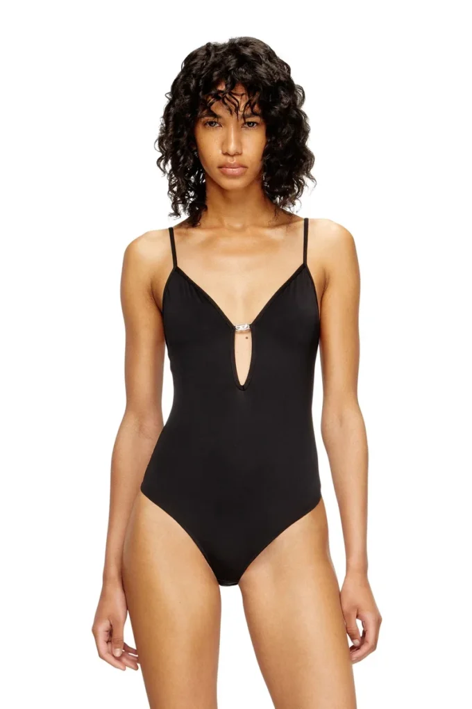 ufby-oval-d-bodysuit En yakın mağazayı bul