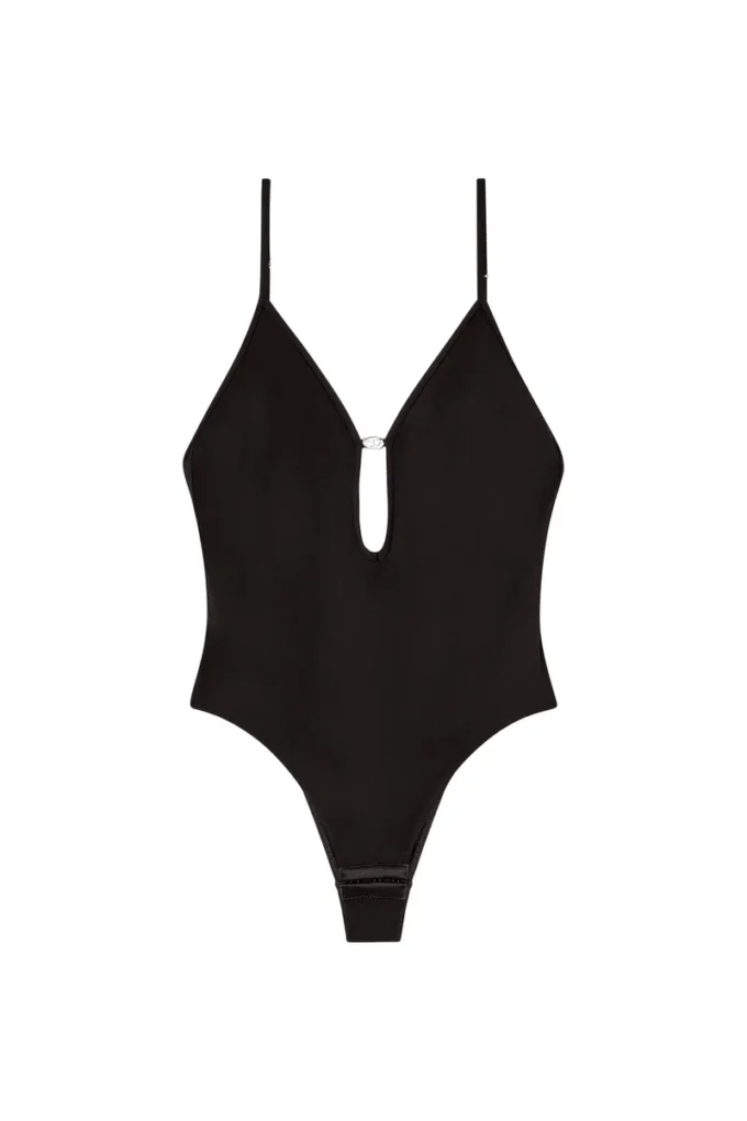 ufby-oval-d-bodysuit En yakın mağazayı bul