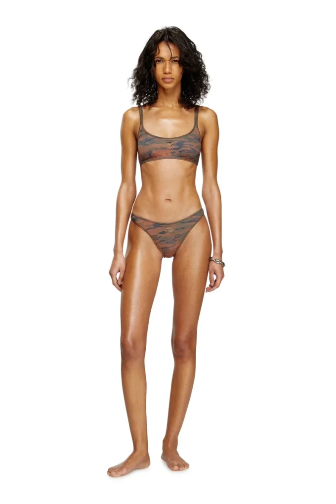 ut-bra-top-utlt Kesik logolu kamuflaj bikini üstü ut-bra-top-utlt Kesik logolu kamuflaj bikini üstü