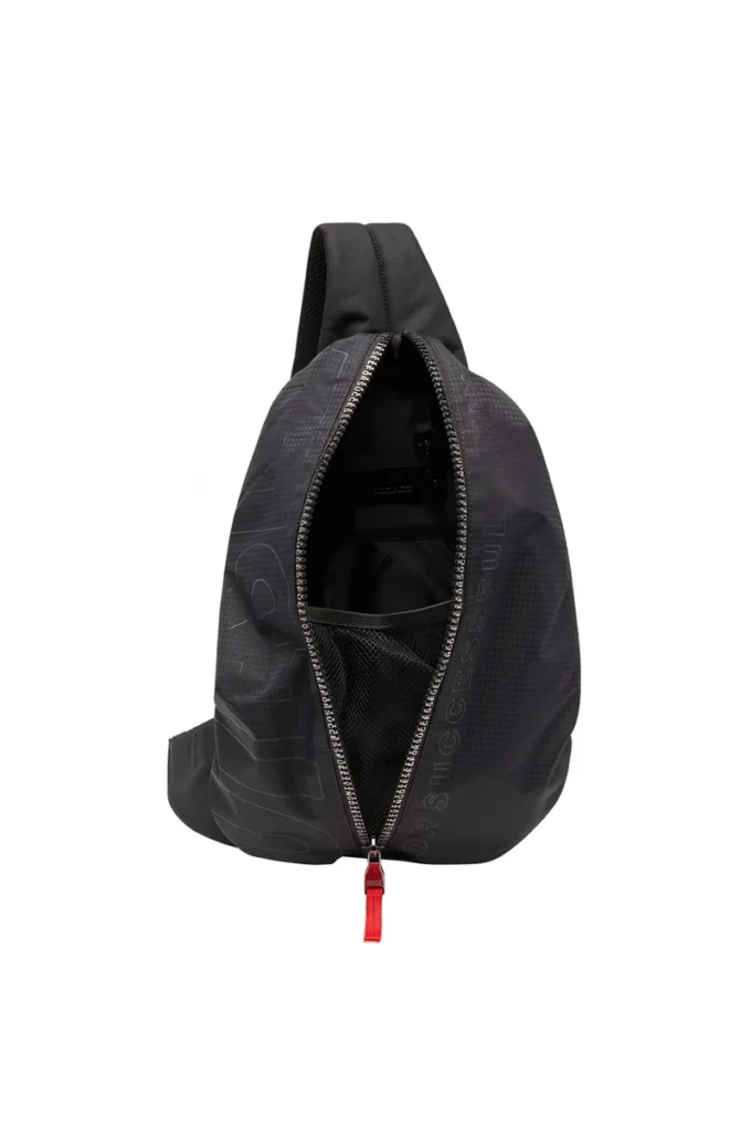 zip-d sling bag x Zip-D-Sling sırt çantası, kareli jakarlı dış yüzey
